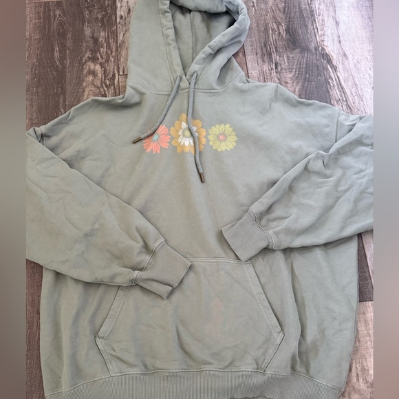 American Eagle Outfitters Green Hoodie with Floral Design - Picture 1 of 4
